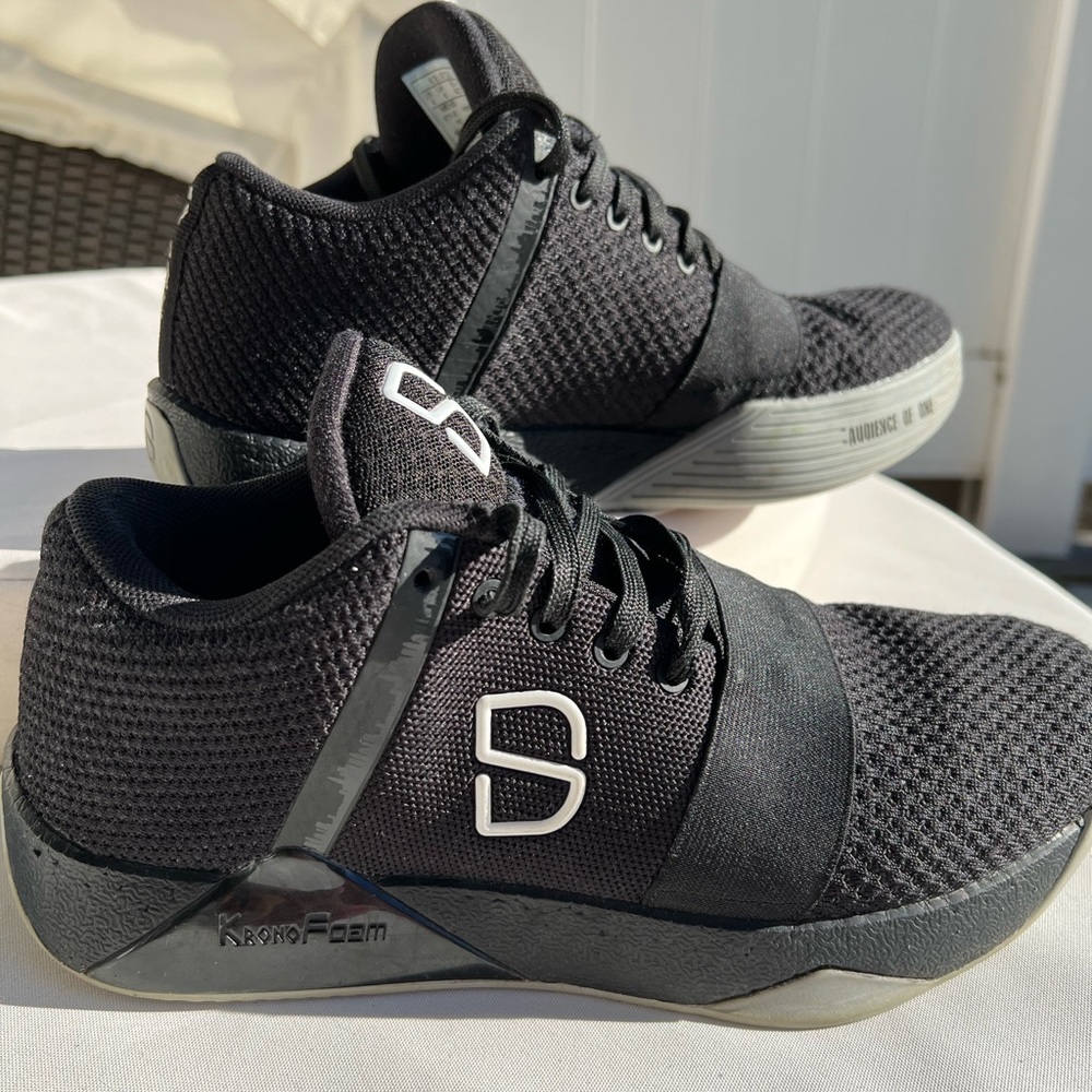 Sneaker